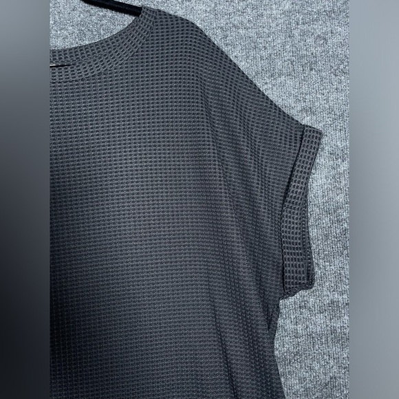 Umgee Women’s Medium Charcoal Gray Waffle Knit Pocket Oversized Tunic Dress - Picture 5 of 10